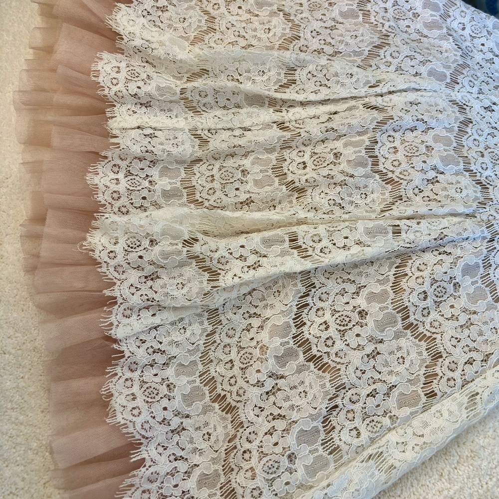 Trixxi Cream Lace Midi Dress - Picture 8 of 11